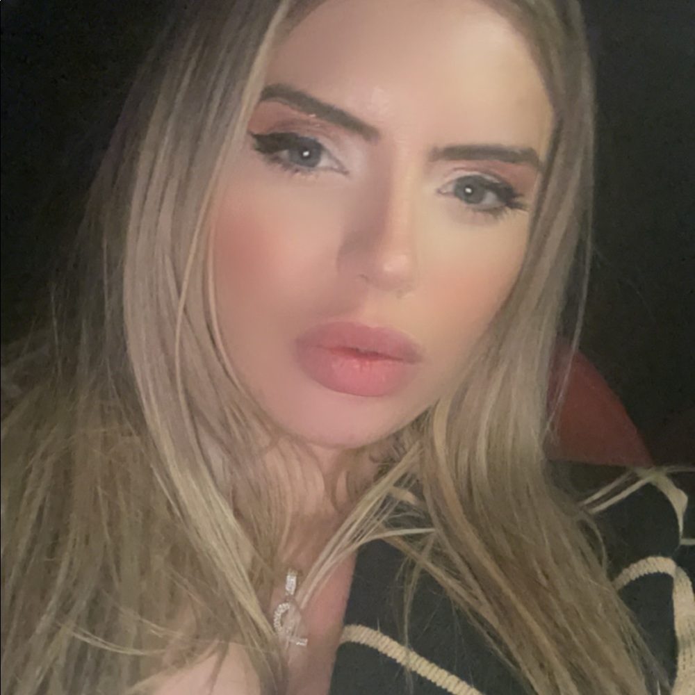 Meet your Posher, Taysha